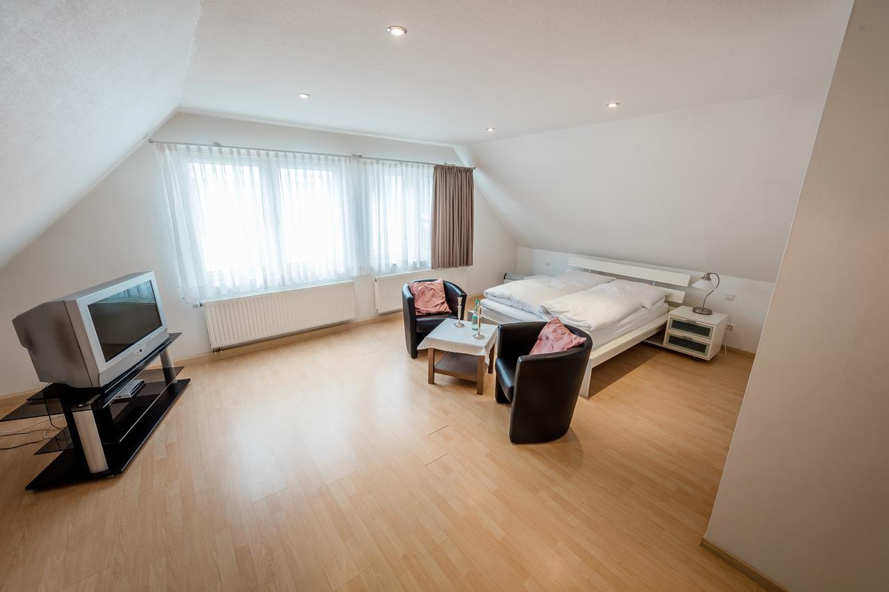 Hotel Meyer Bergheim  Bagian luar foto